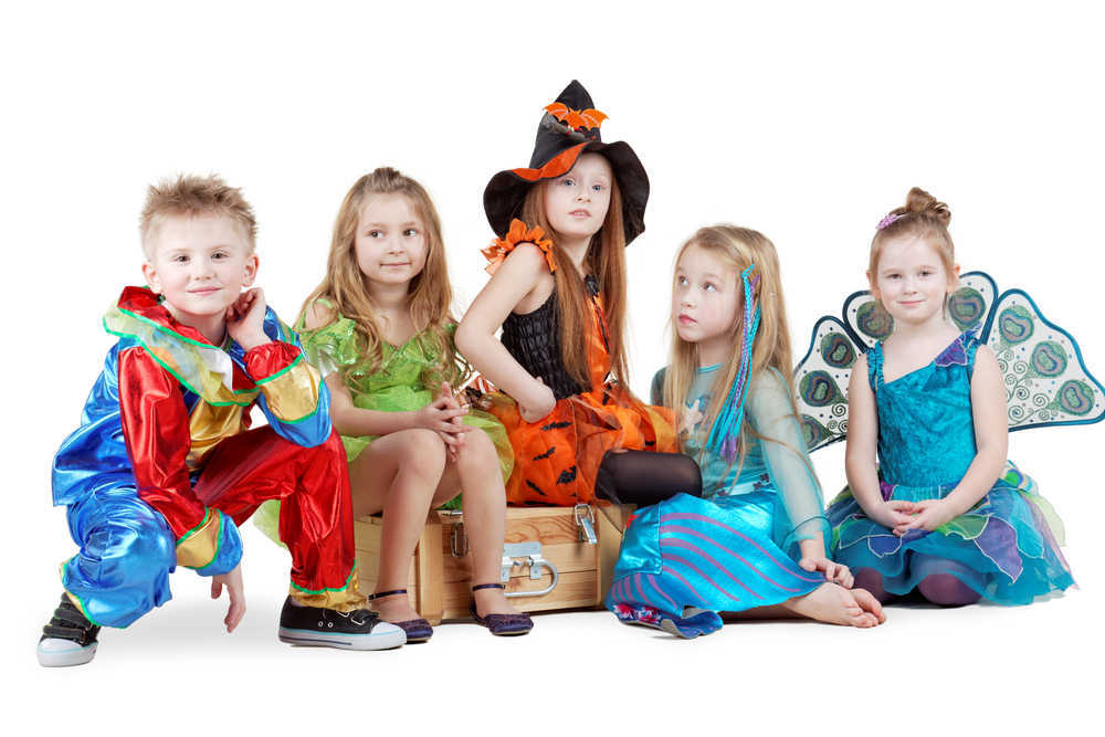 Los niños y niñas aman disfrazarse en fiestas como Carnaval o Halloween